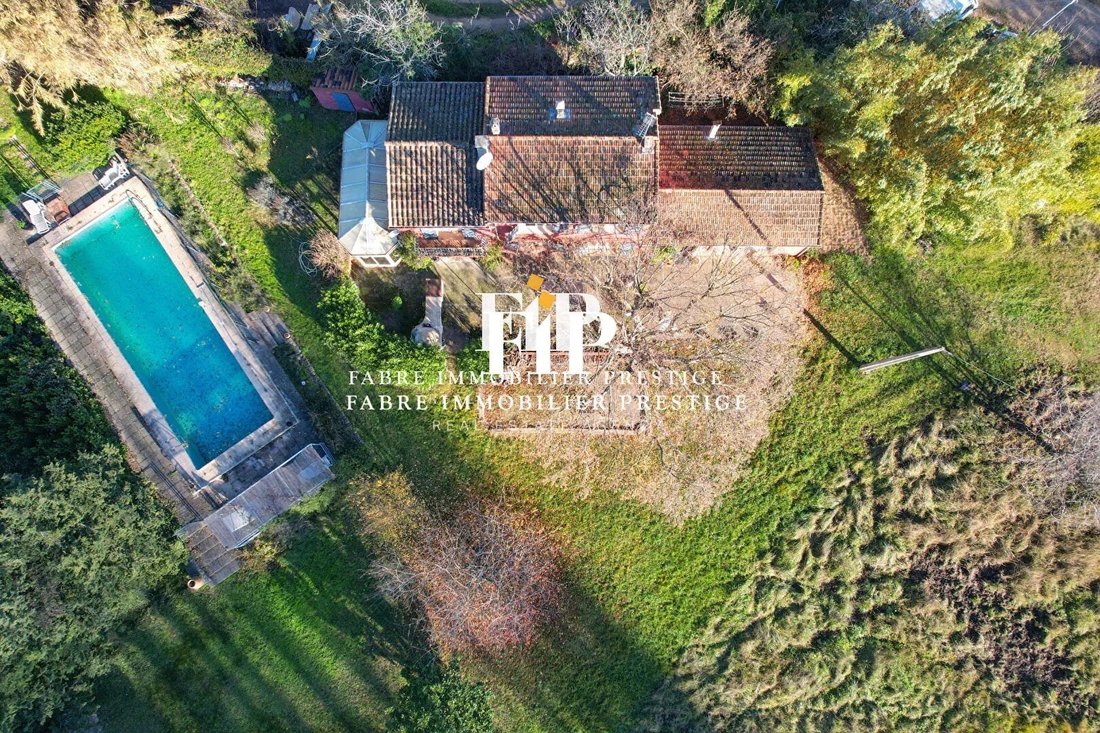 Estate in Salernes, Provence-Alpes-Côte d'Azur, France 3 - 18923196