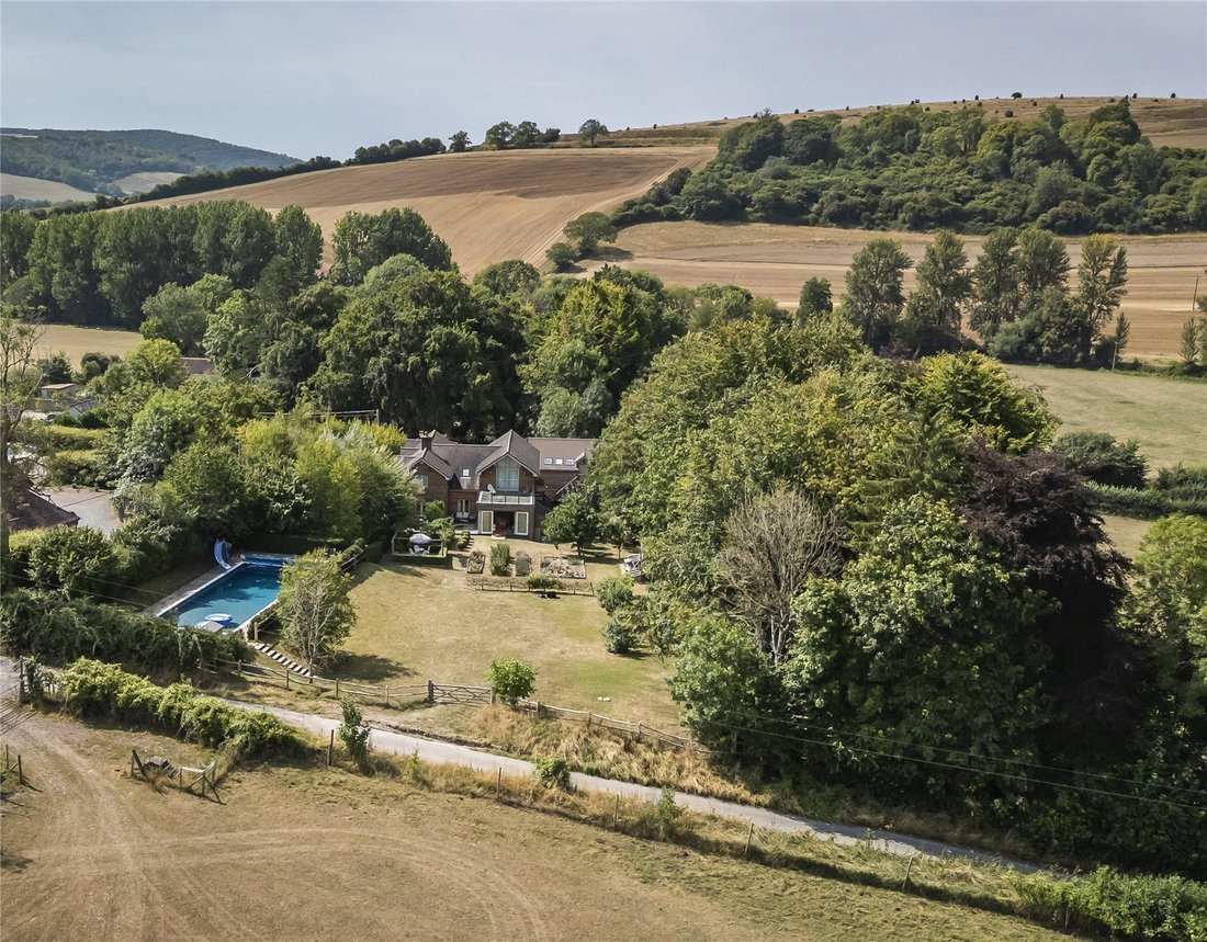 House in Dorset, England 1 - 18923476