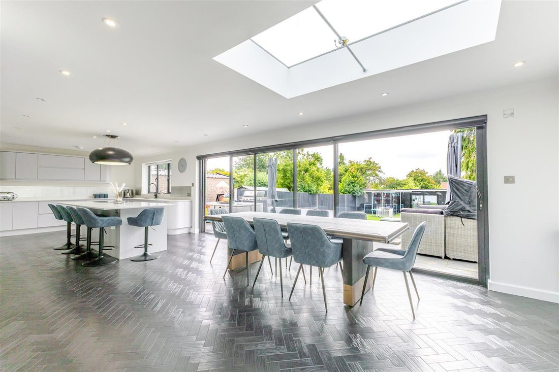 Bungalow a Ruislip Manor, Hillingdon, Inghilterra 2 - 18923475