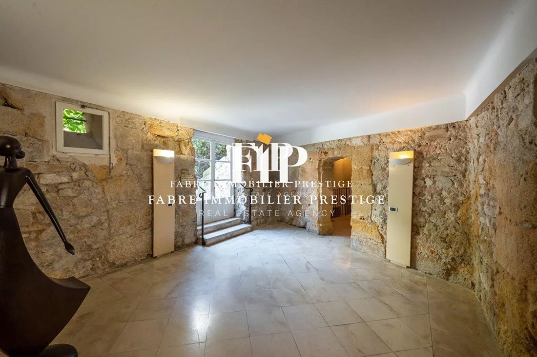 Apartment in Granettes-Jauberte-Sainte Anne, Aix-en-Provence, France 2 - 18923335