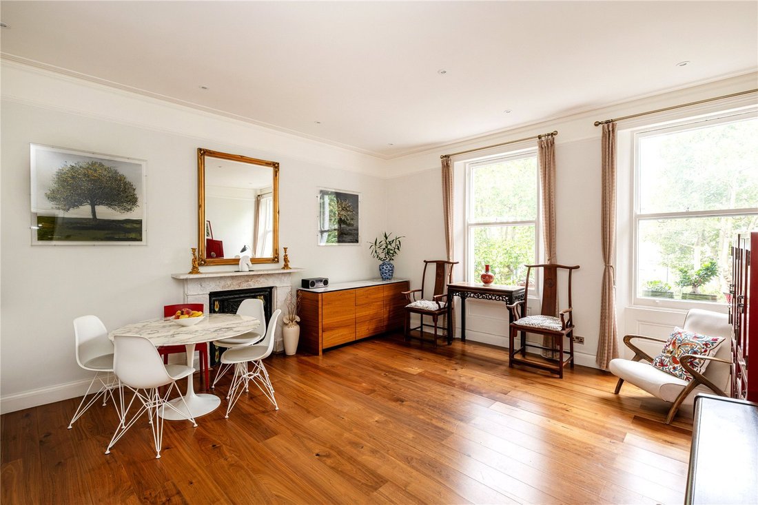 Apartment in Campden Hill, Kensington And Chelsea, England 1 - 18923378