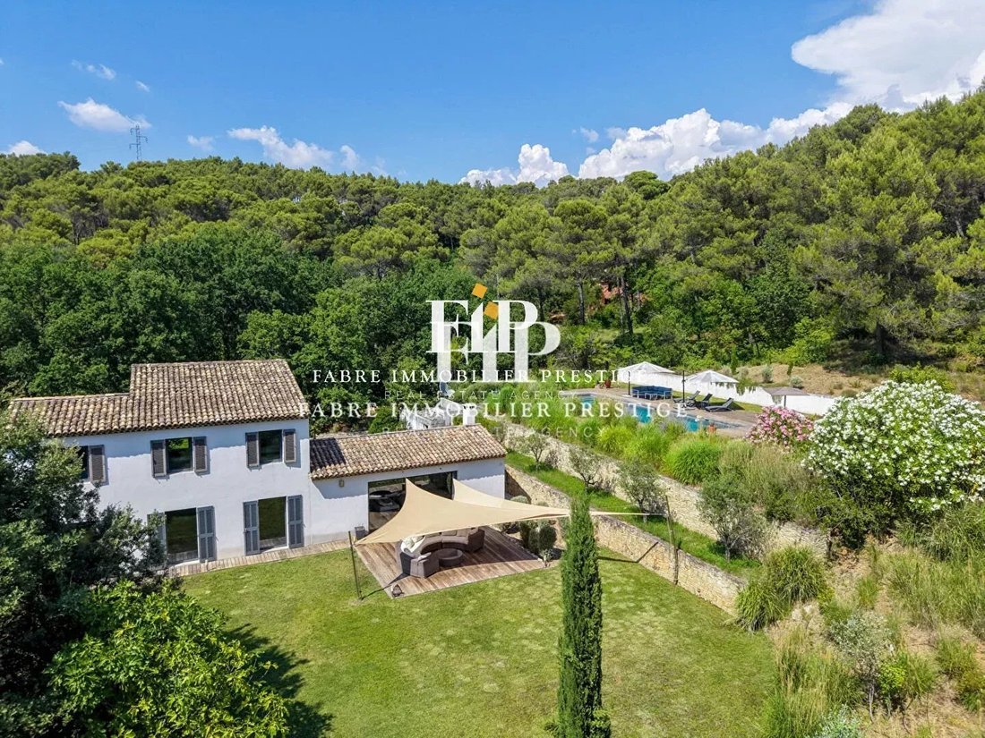 Estate in Granettes-Jauberte-Sainte Anne, Aix-en-Provence, France 1 - 18923311