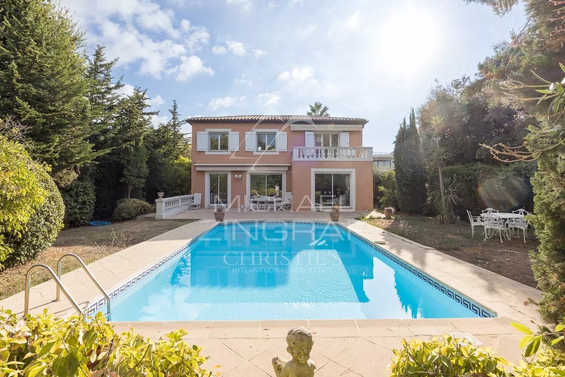 Villa en Juan les Pins-Gallice, Antibes, Francia 1 - 18923313