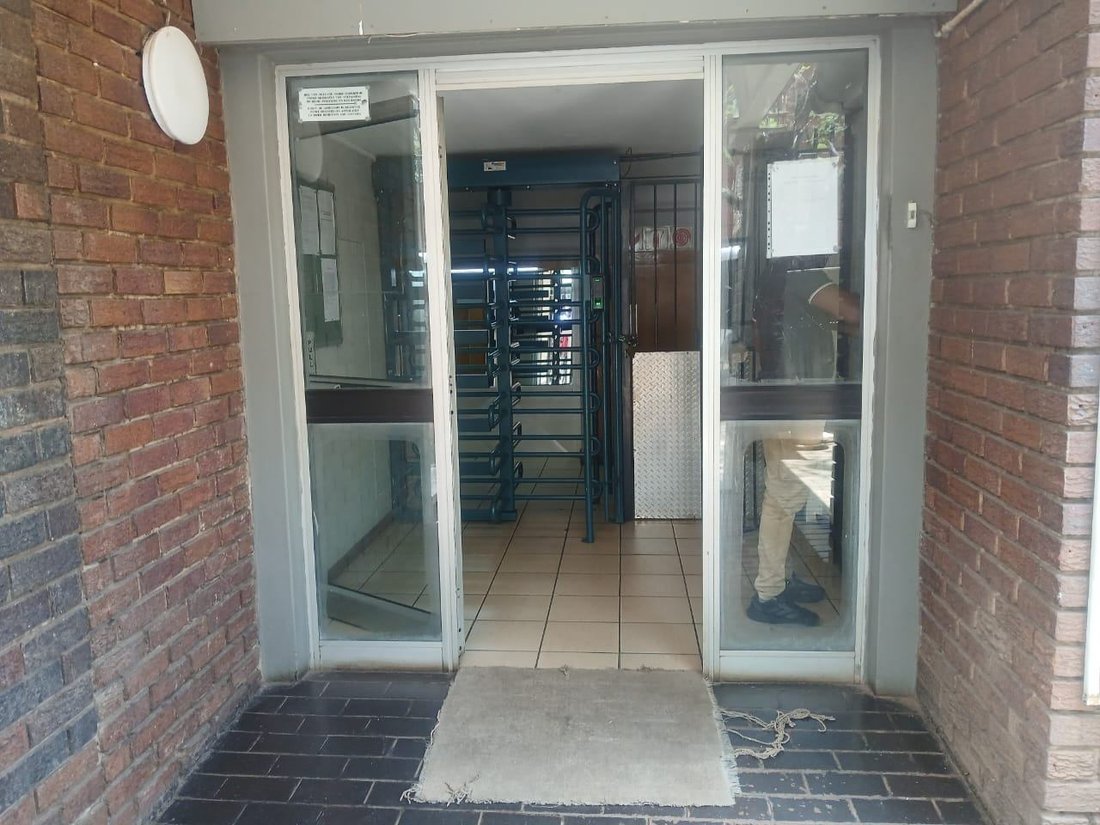 Apartment in Pretoria, Gauteng, South Africa 5 - 18923438