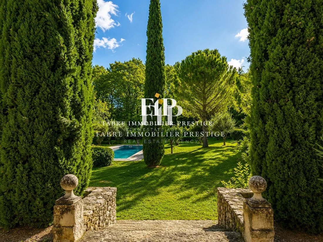 Estate in Rognes, Provence-Alpes-Côte d'Azur, France 2 - 18923286