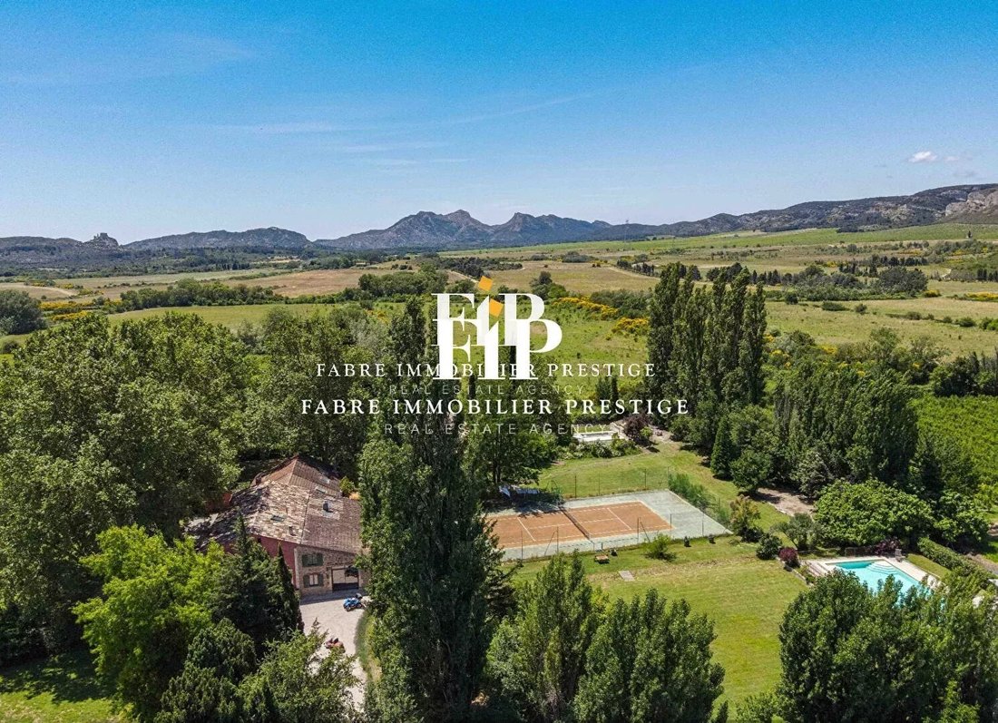 Tenuta a Eygalières, Provenza-Alpi-Costa Azzurra, Francia 5 - 18923317