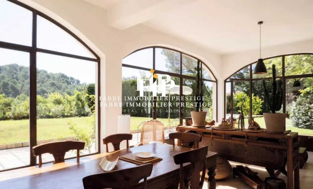 Finca en Mazenod-Bellevue-Saint Donat-Banon, Aix-en-Provence, Francia 1 - 18923303