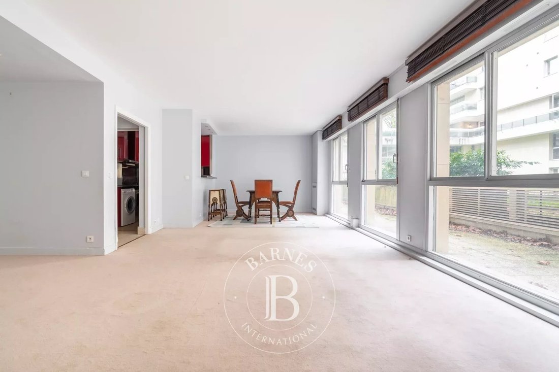 Apartment in Saint Thomas d'Aquin, Paris 7e Arrondissement, Paris 1 - 13958174