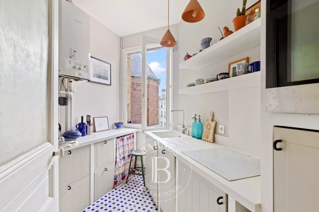 Apartment in Clichy-Trinité, Paris 9e Arrondissement, Paris 3 - 18923223