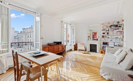 Apartment in Clichy-Trinité, Paris 9e Arrondissement, Paris 1