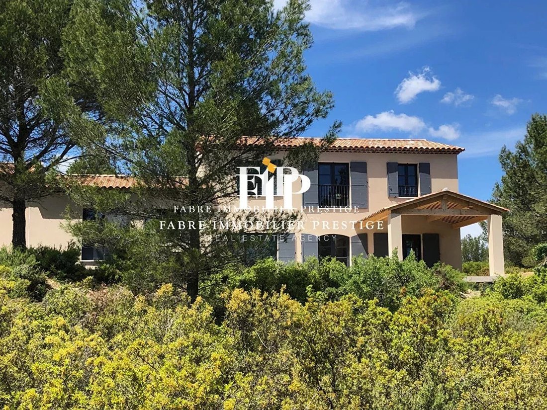 Estate in Granettes-Jauberte-Sainte Anne, Aix-en-Provence, France 1 - 18923233
