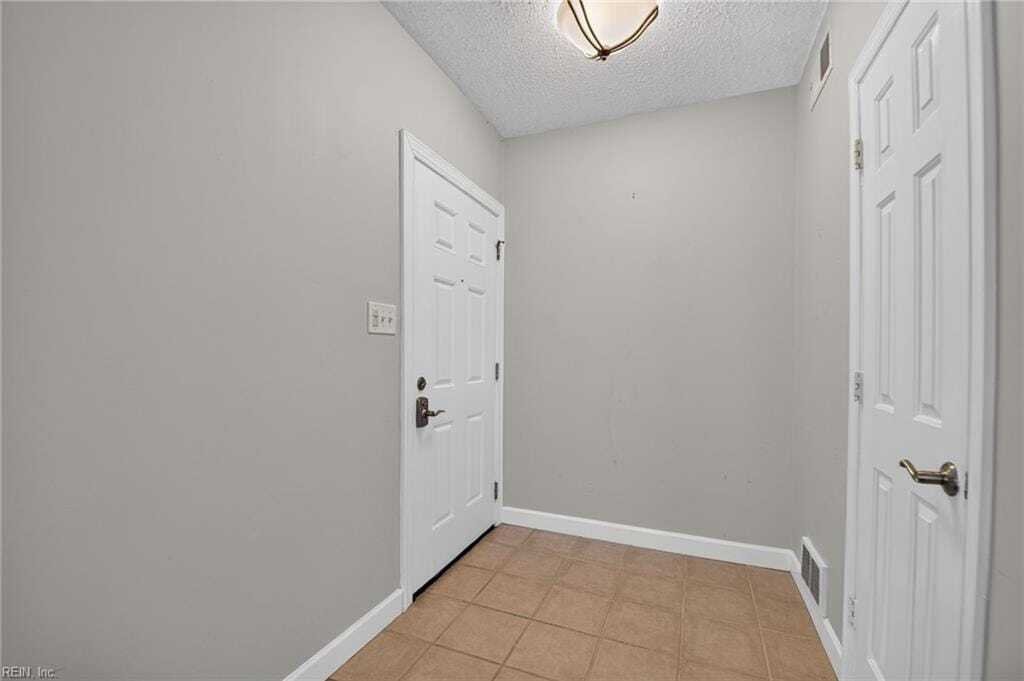 Condominio a Virginia Beach, Virginia, Stati Uniti 3 - 18909868