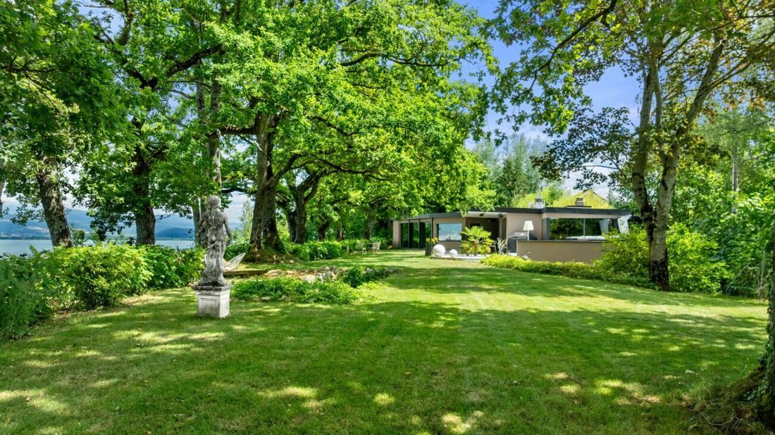 Tenuta a Cudrefin, Vaud, Svizzera 1 - 18586487