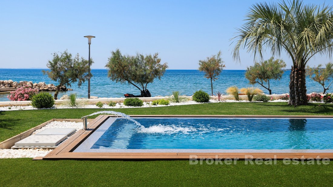Apartment in Mjesni odbor Vostarnica, Zadar, Zadar County 1 - 17858733