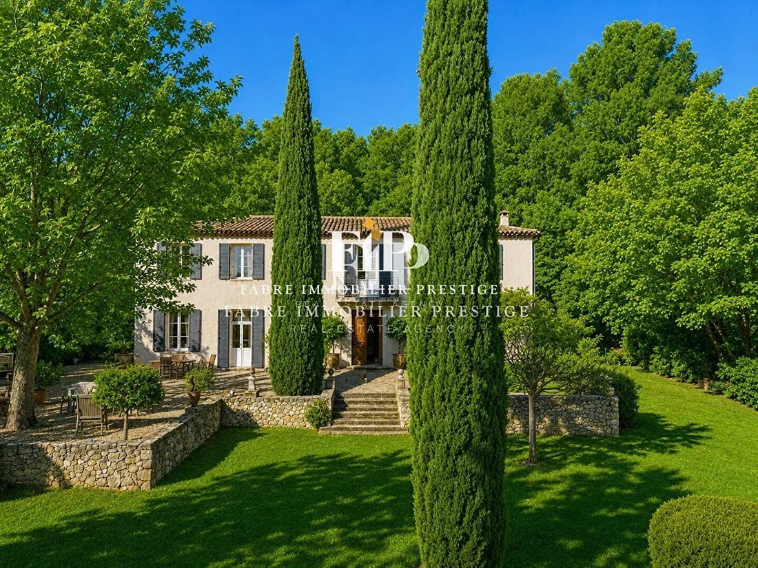 Estate in Rognes, Provence-Alpes-Côte d'Azur, France 4 - 18923286