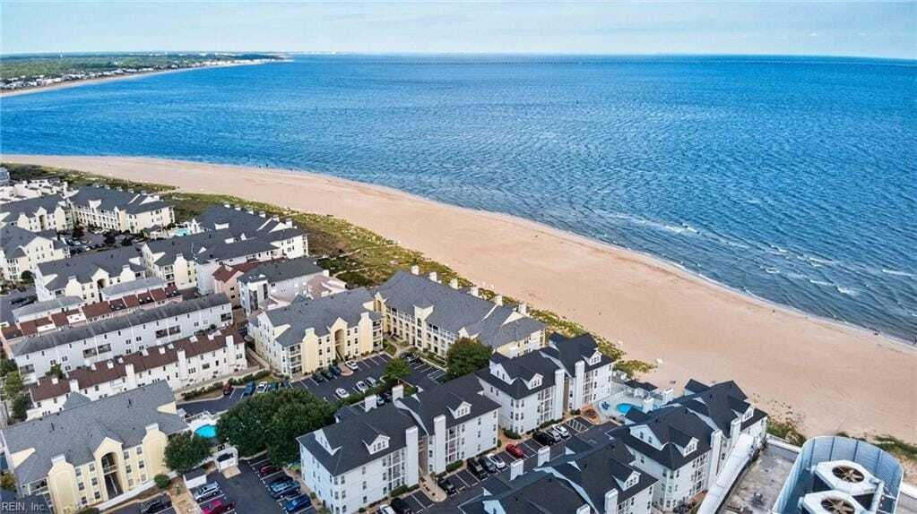 Condo in Virginia Beach, Virginia, United States 3 - 18909868