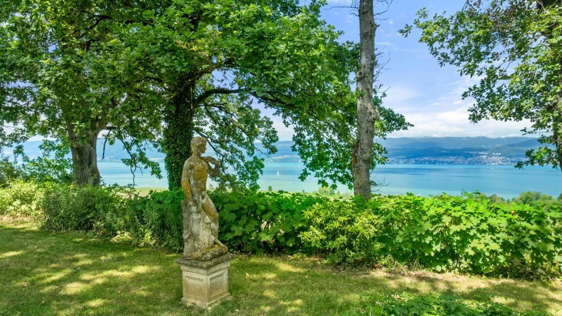 Tenuta a Cudrefin, Vaud, Svizzera 2 - 18586487