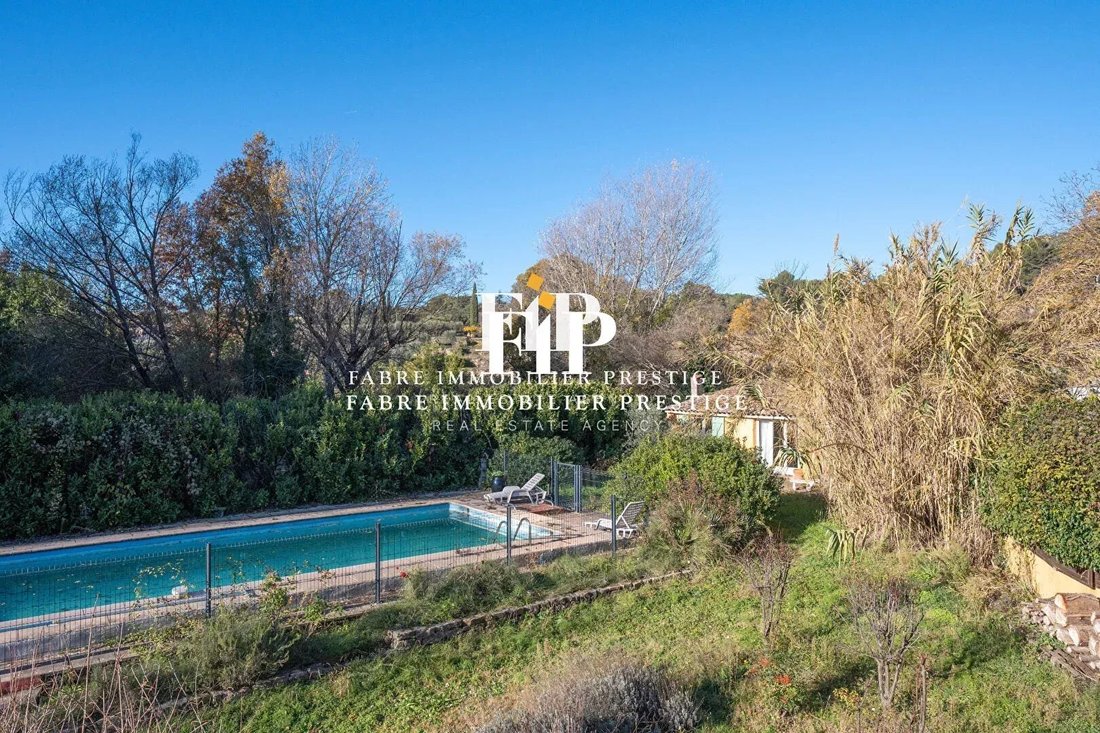 Estate in Salernes, Provence-Alpes-Côte d'Azur, France 5 - 18923196