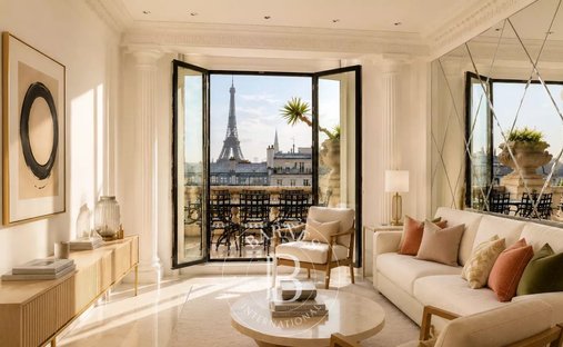 Apartment in Saint Philippe du Roule, Paris 8e Arrondissement, Paris 1