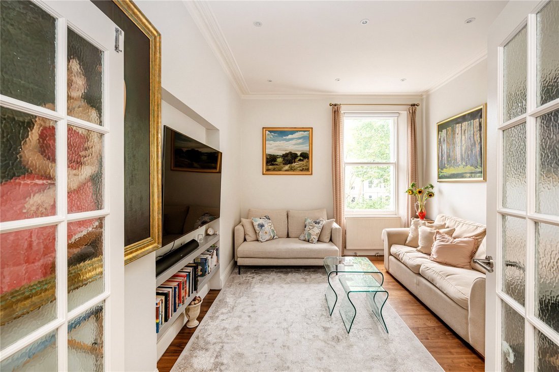 Apartment in Campden Hill, Kensington And Chelsea, England 4 - 18923378