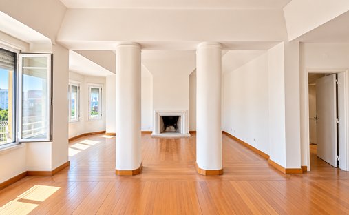 Apartment in Santo Antonio, Lisbon, Portugal 1