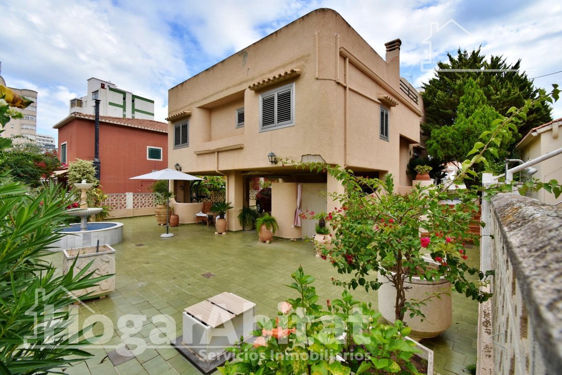 Villa in Gandia, Valencian Community, Spain 1 - 18926898