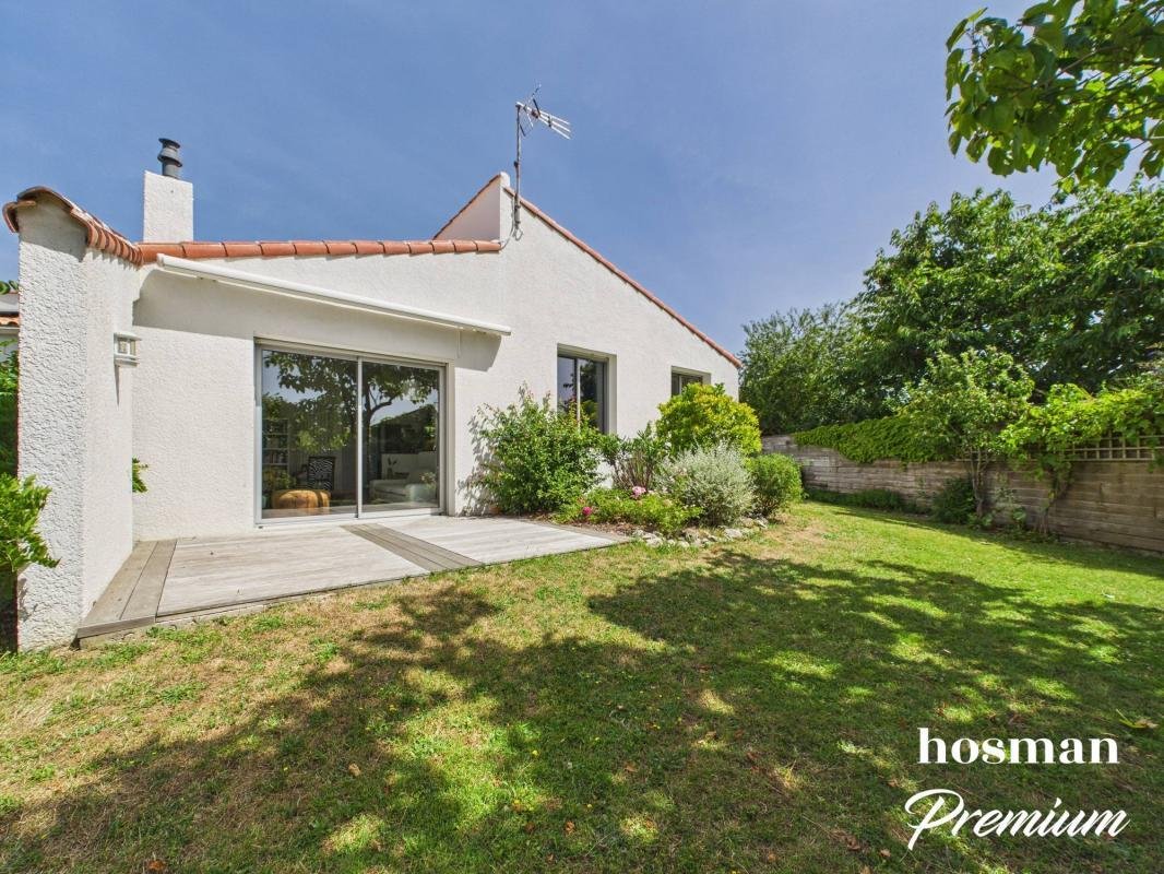House in Dompierre-sur-Mer, Nouvelle-Aquitaine, France 2 - 18927020