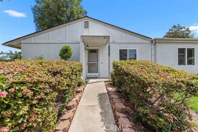 Condo in Laguna Woods, California, United States 3 - 18323558