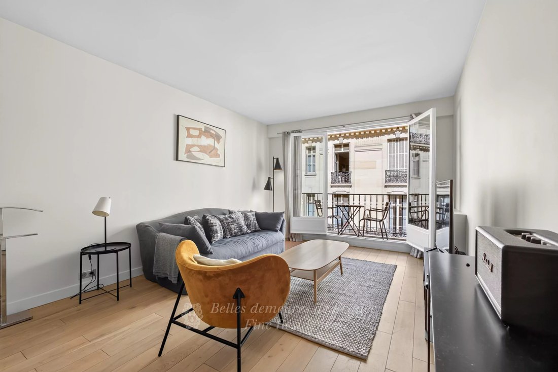Apartment in Paris 8e Arrondissement, Paris, France 3 - 18733095