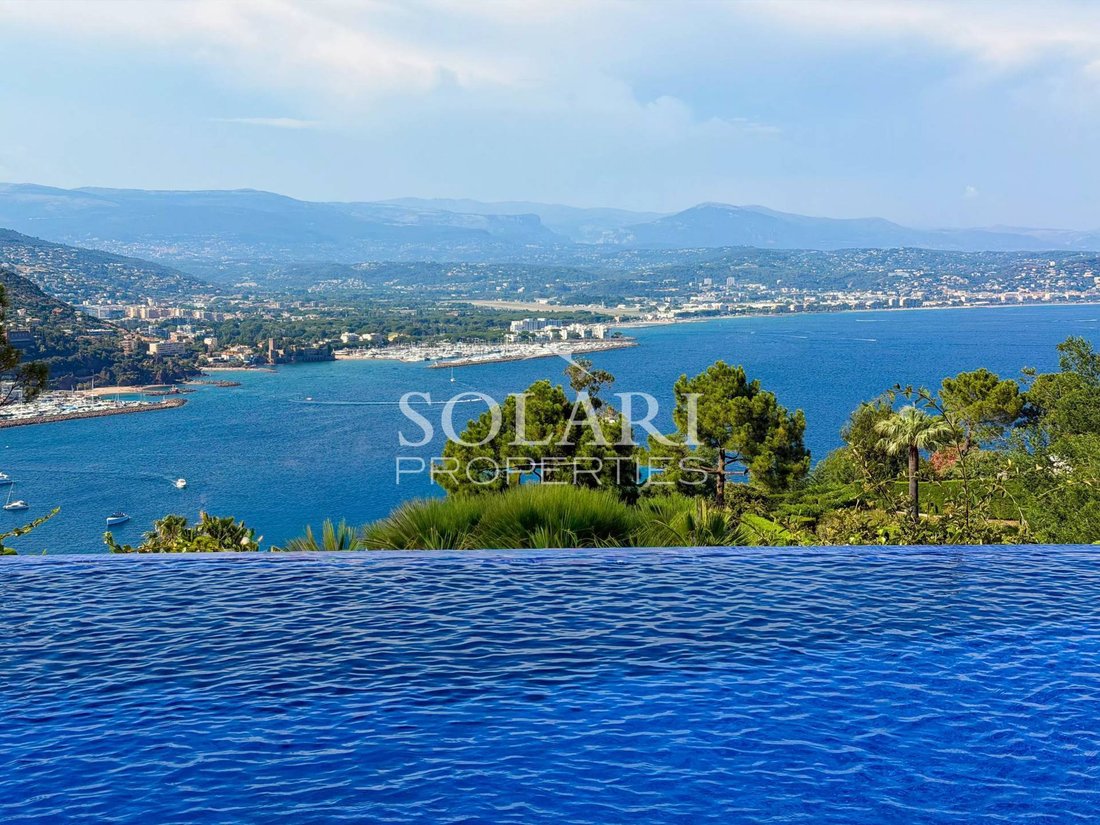 Villa in Théoule-sur-Mer, Provence-Alpes-Côte d'Azur, France 2 - 18916201