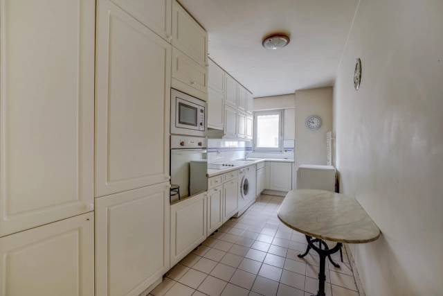Apartment in Invalides, Paris 7e Arrondissement, Paris 5 - 17146618