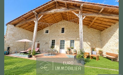House in Bazas, Nouvelle-Aquitaine, France 1