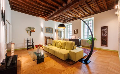Apartment in Centro, Turin, Piedmont 1