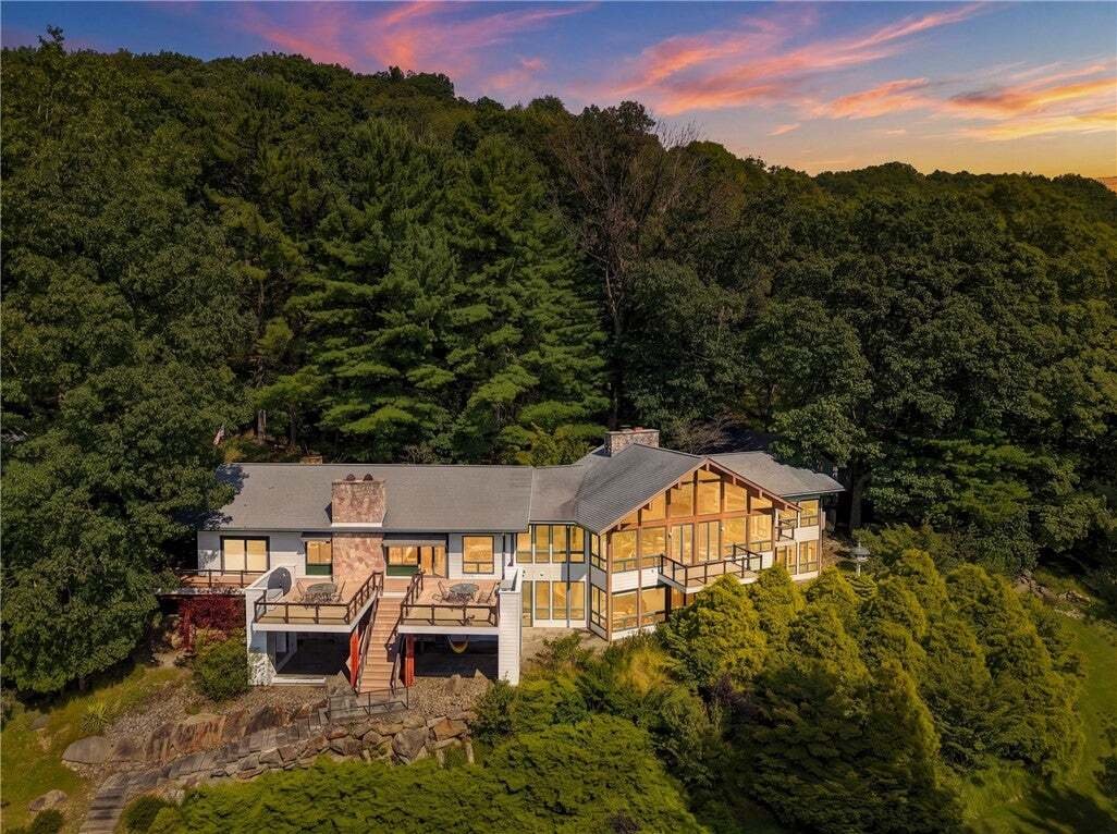 House in Ligonier, Pennsylvania, United States 1 - 18925936