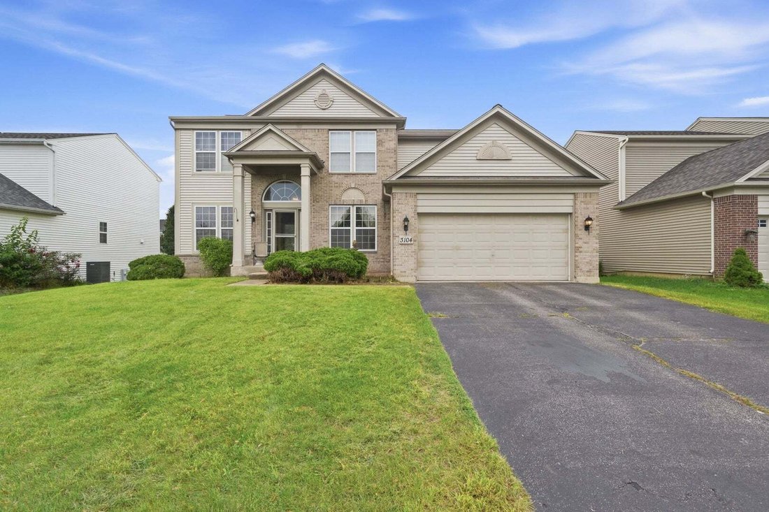 House in Carpentersville, Illinois, United States 1 - 18926396