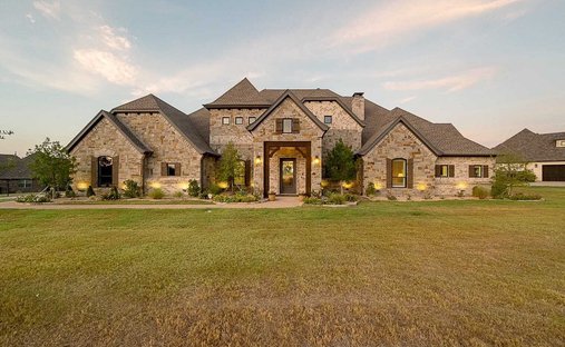 House in Burleson, Texas, United States 1