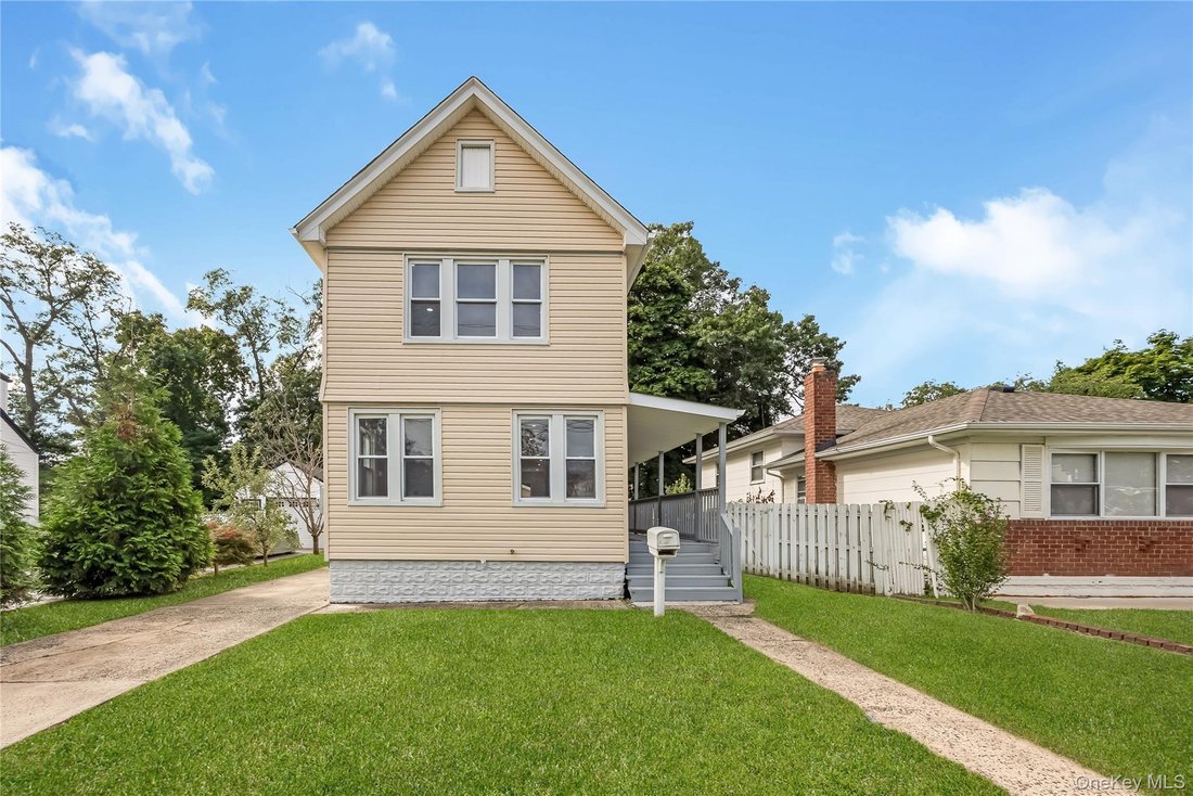 House in Hempstead, New York, United States 1 - 18924737
