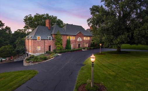 House in Town and Country, Missouri, United States 1
