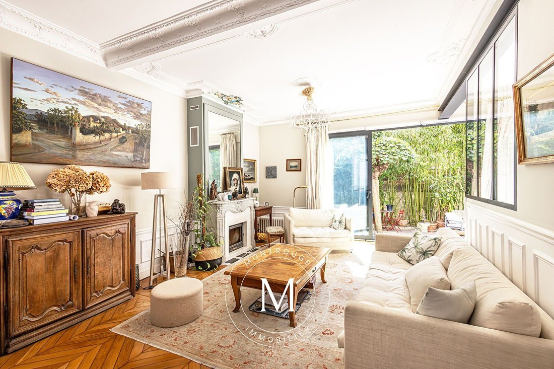 House in Montrouge, Ile-de-France, France 1 - 18927046
