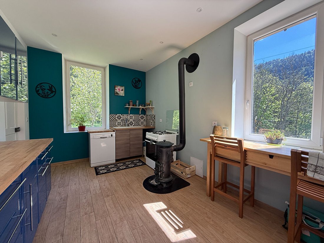 Villa in Champfromier, Auvergne-Rhône-Alpes, France 5 - 18927667