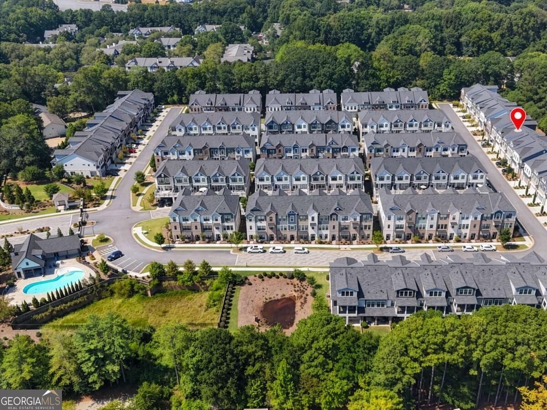 Townhouse in Alpharetta, Georgia, United States 5 - 18925525