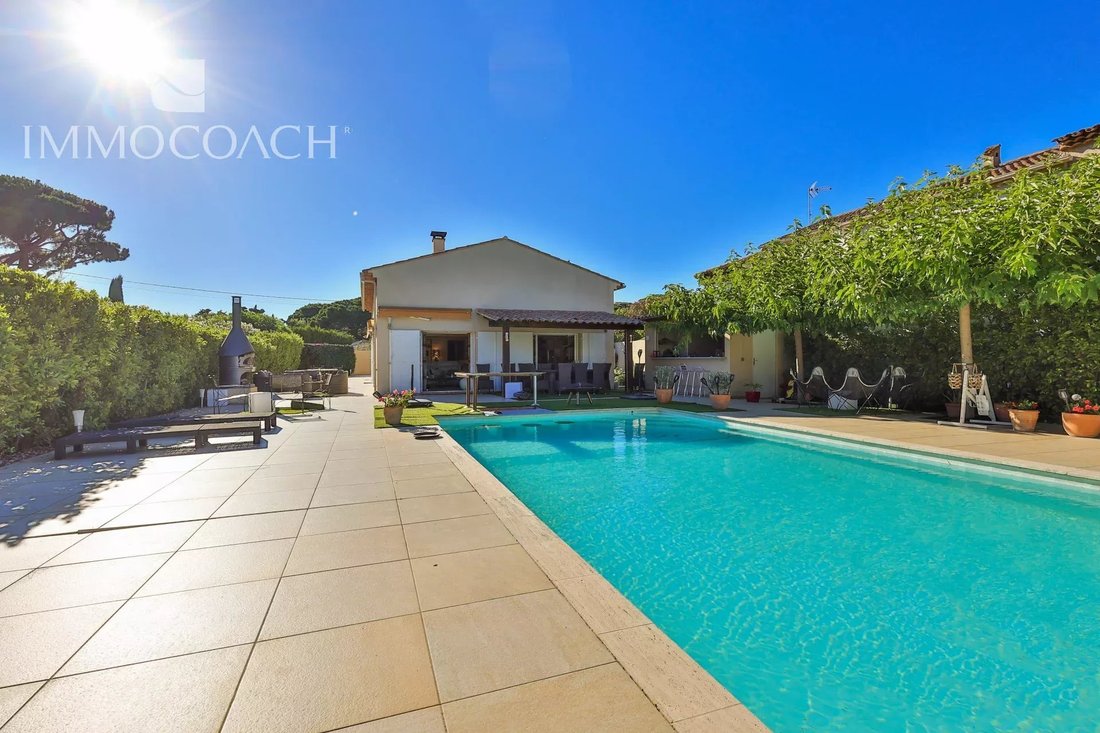 Villa in Zone Est Diffuse, Saint-Tropez, France 1 - 12076888