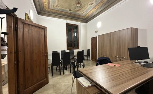 Apartment in Statuto - Vittoria, Florence, Italy 1