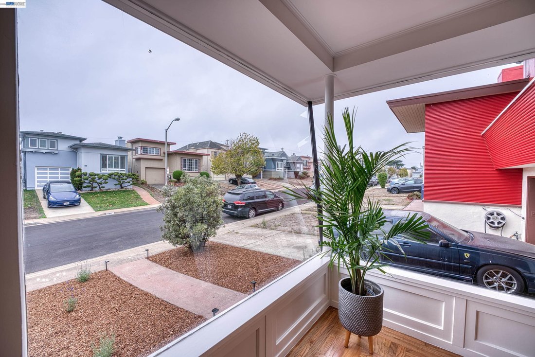 House in Colma, California, United States 3 - 18924960