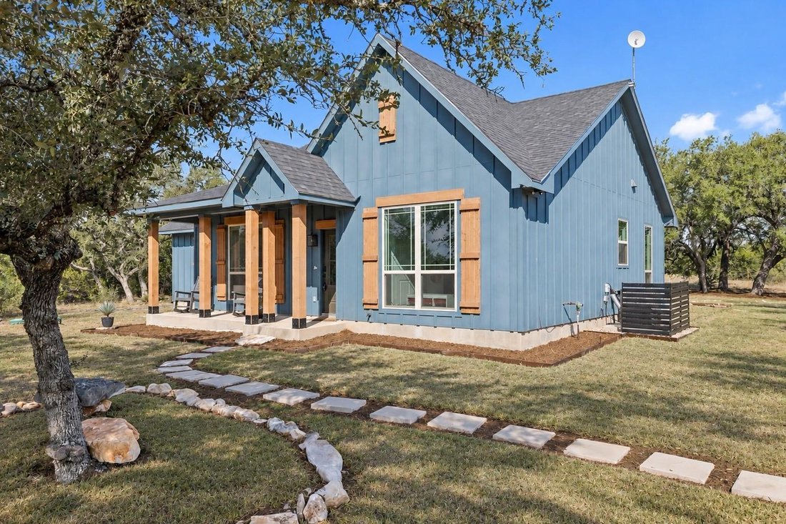 House in Johnson City, Texas, United States 2 - 18926083