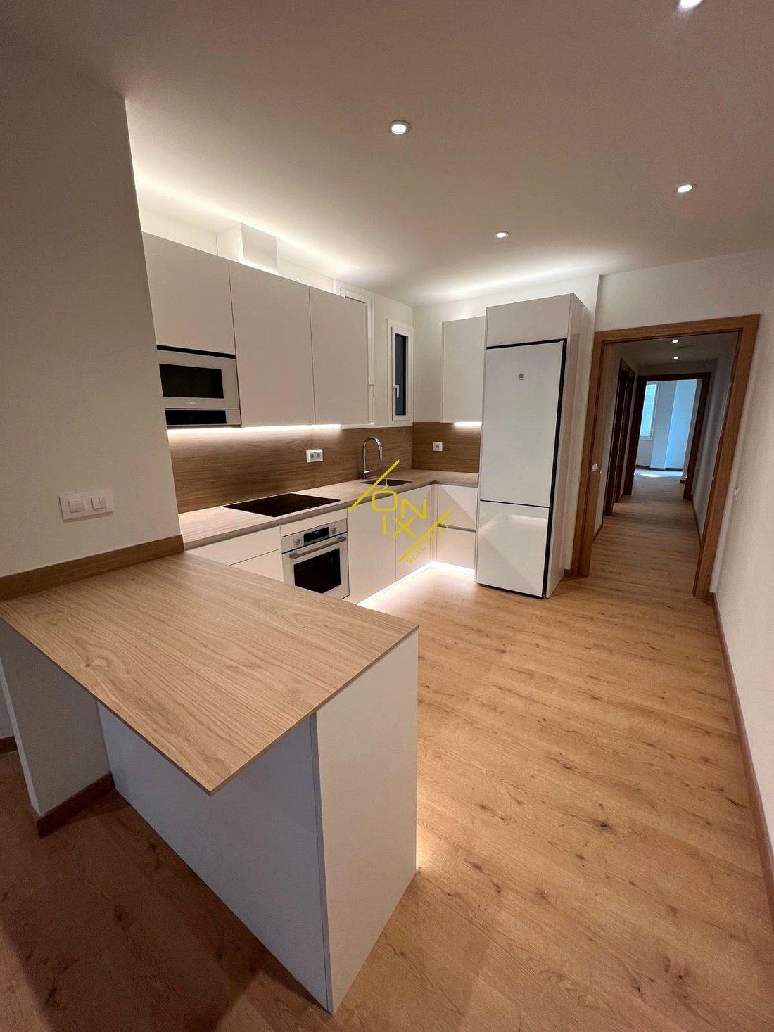 Apartment in Sarrià-Sant Gervasi, Barcelona, Spain 2 - 18926794