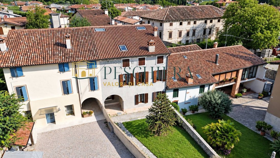Villa in Sona, Veneto, Italy 3 - 18927905