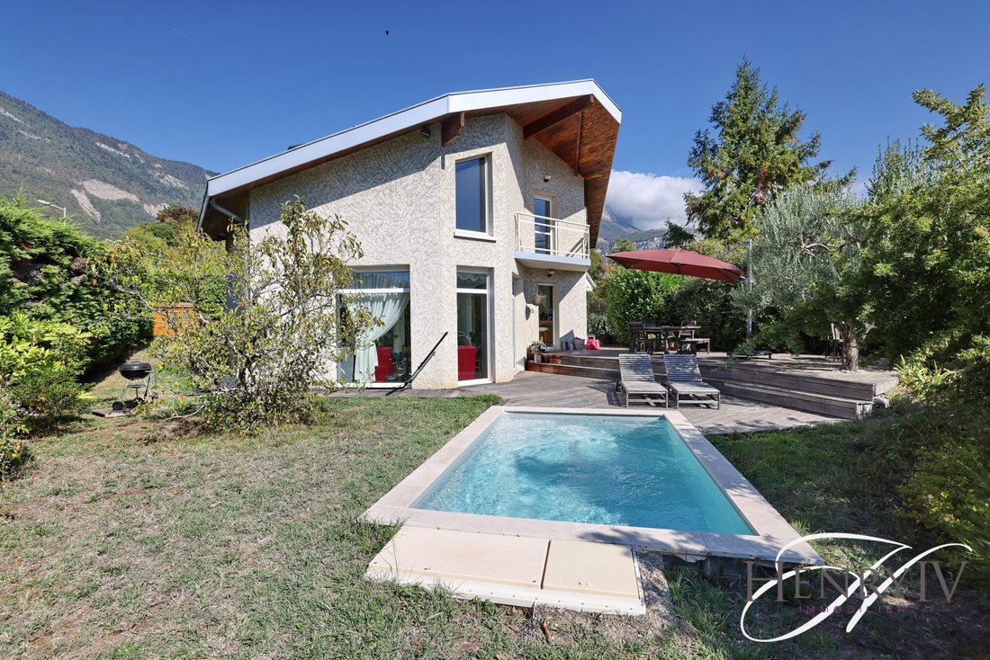 House in Saint-Nazaire-les-Eymes, Auvergne-Rhône-Alpes, France 1 - 18928061
