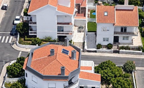 Villa in Loures, Lisbon, Portugal 1