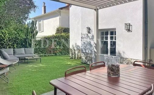 House in Les Bastides, Antibes, France 1